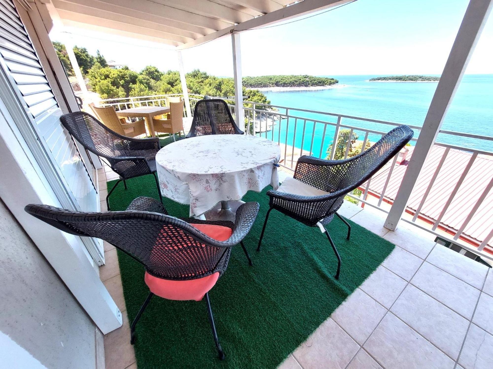 Guest House Silvija - Sea View Primošten Exterior foto